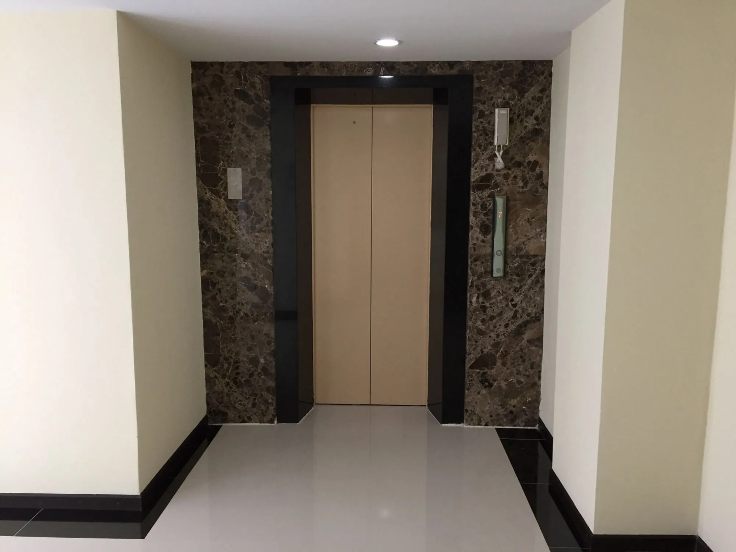 Modernbright Service Apartment