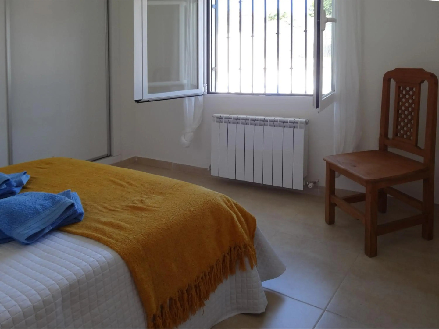 Casa Rural Mirando a la Peña "Grupo Mirando a Gredos"