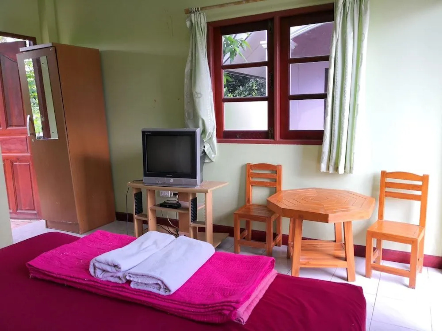 Turfan Hotel and Tigger Park