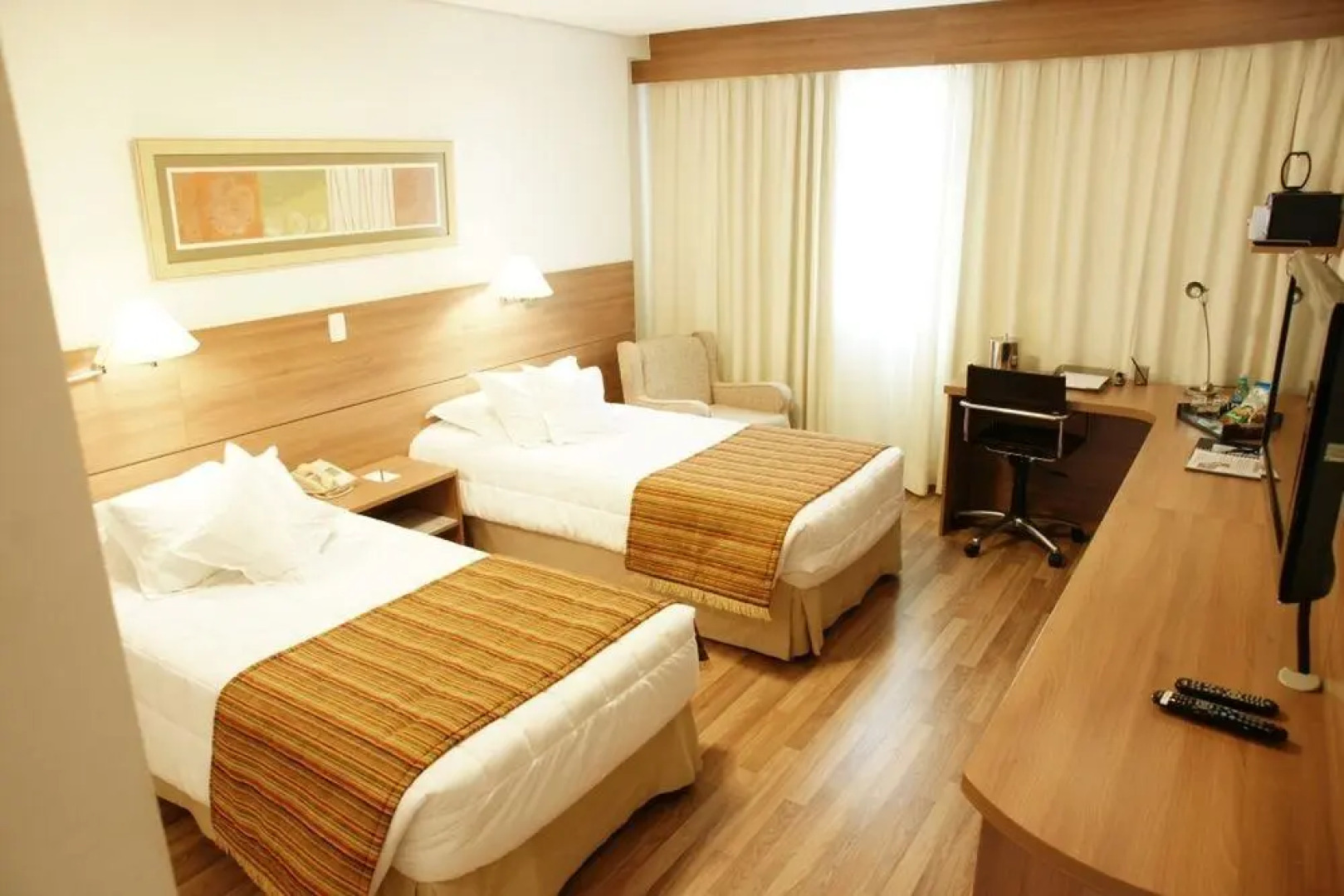 Everest Porto Alegre Hotel