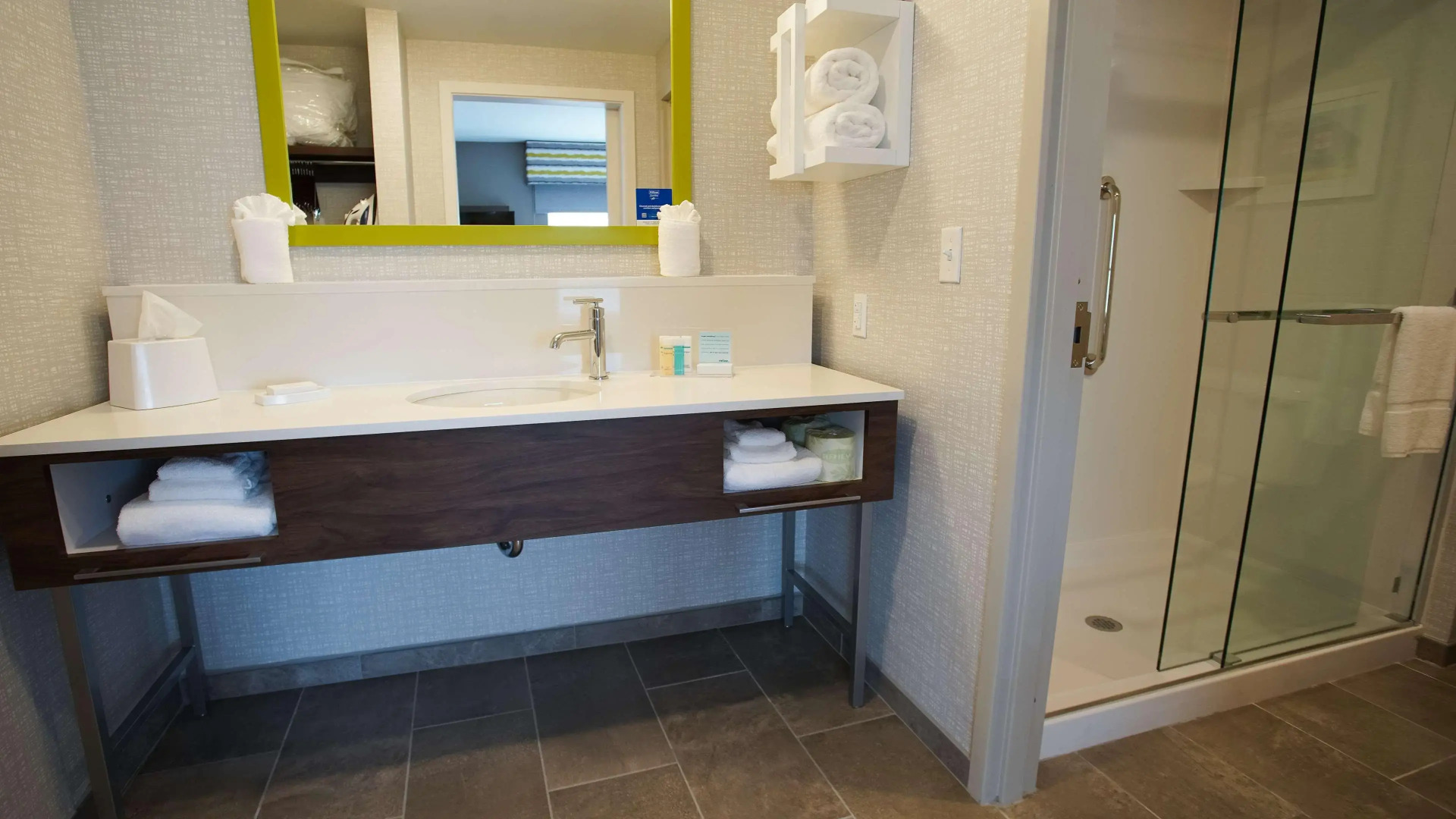 Hampton Inn & Suites St. Clairsville