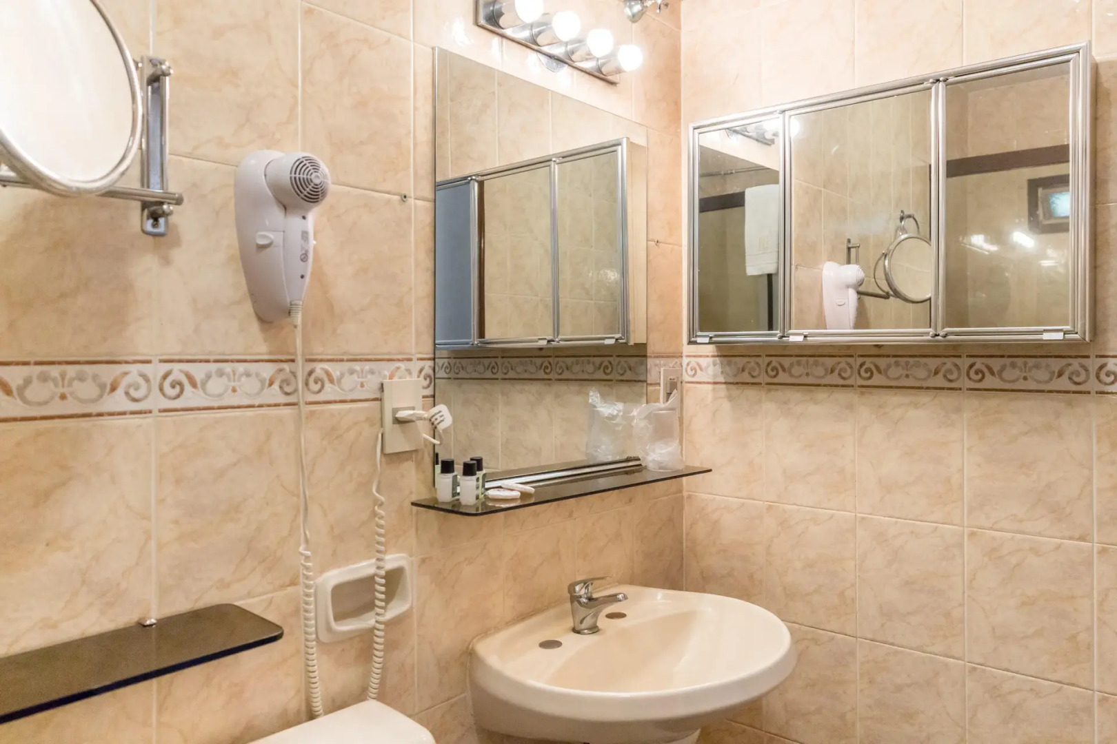 Paramanta Lifestyle Hotel