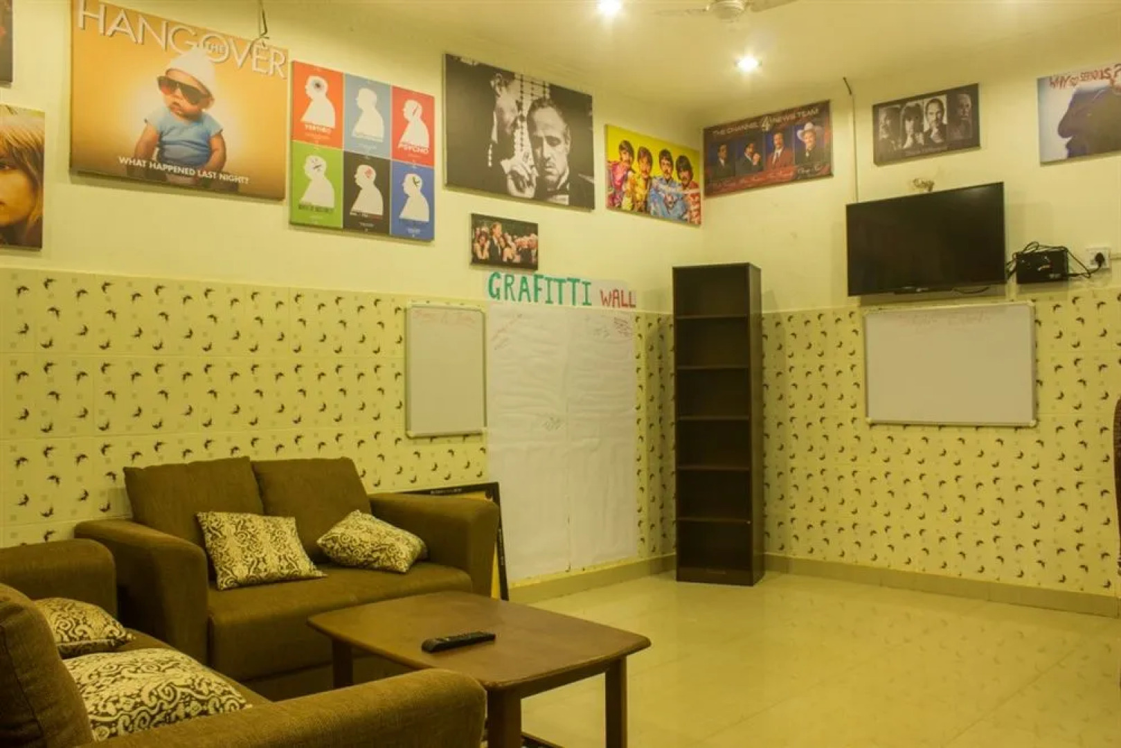 Vedanta Wake Up-Kumily Town Center