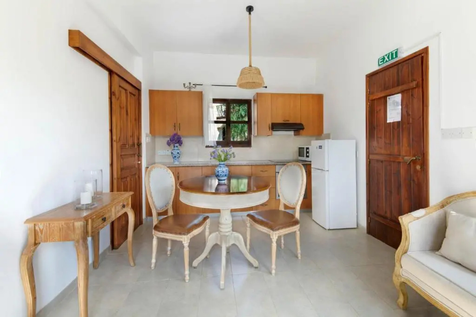 Meleni Cottage Houses