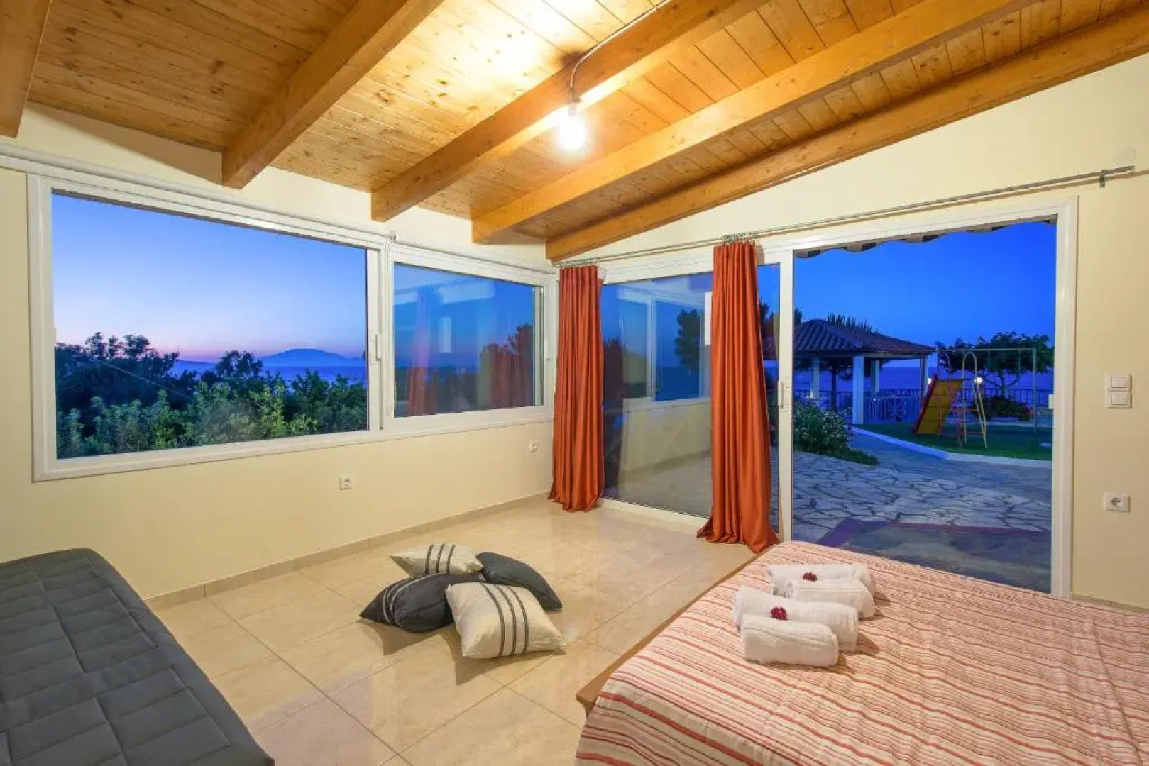 Blue House Apartments