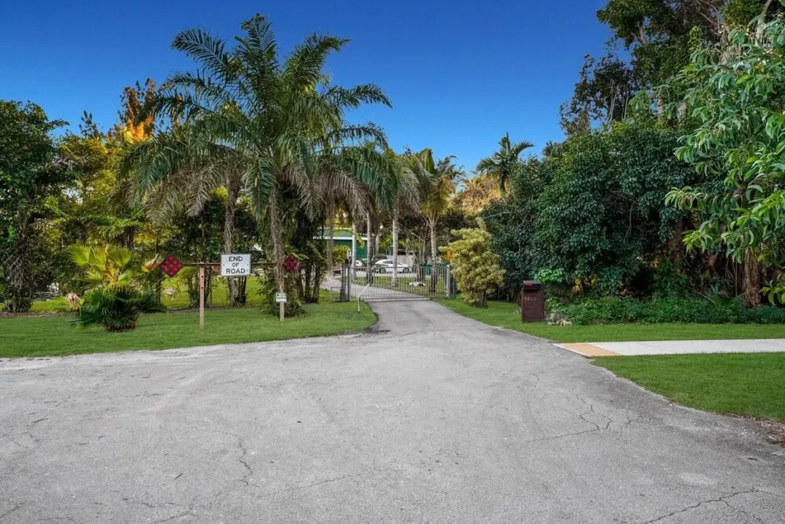 Southern Star Container Home on 3 Acres