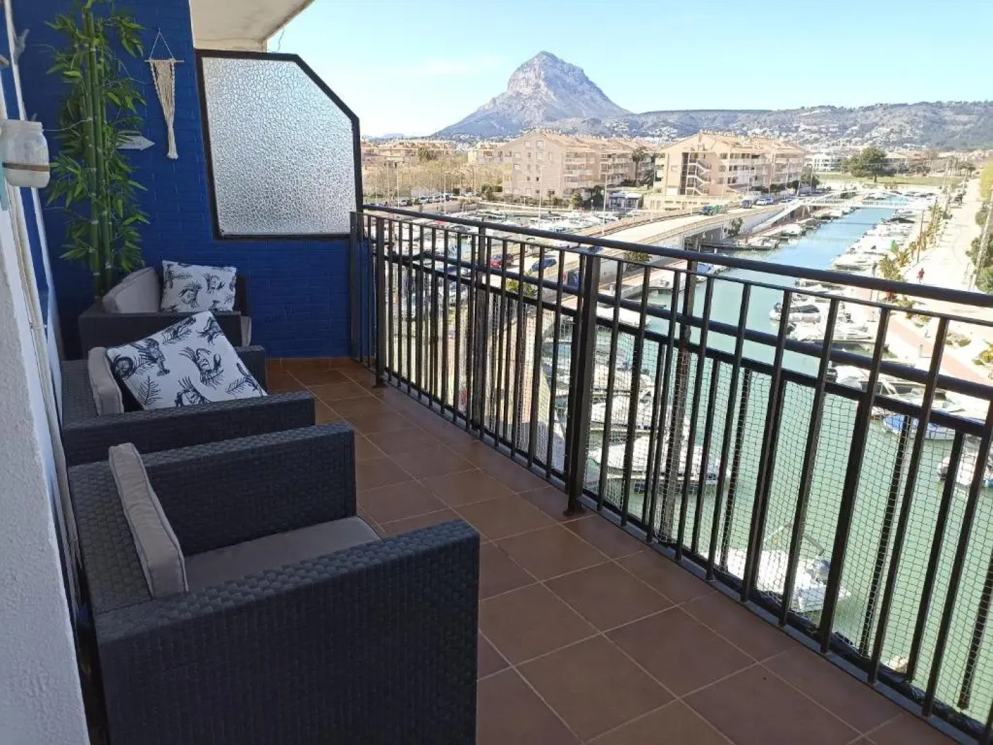 200 meters to Arenal Beach. 3 Bedroom Javea