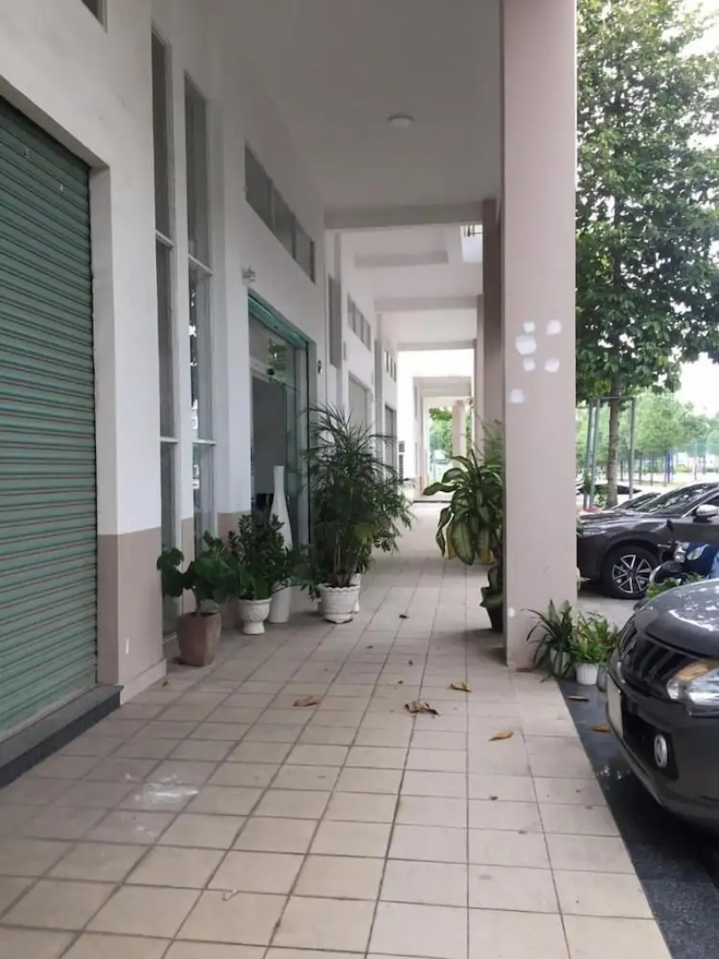 Binh Duong Hotel and Apartment