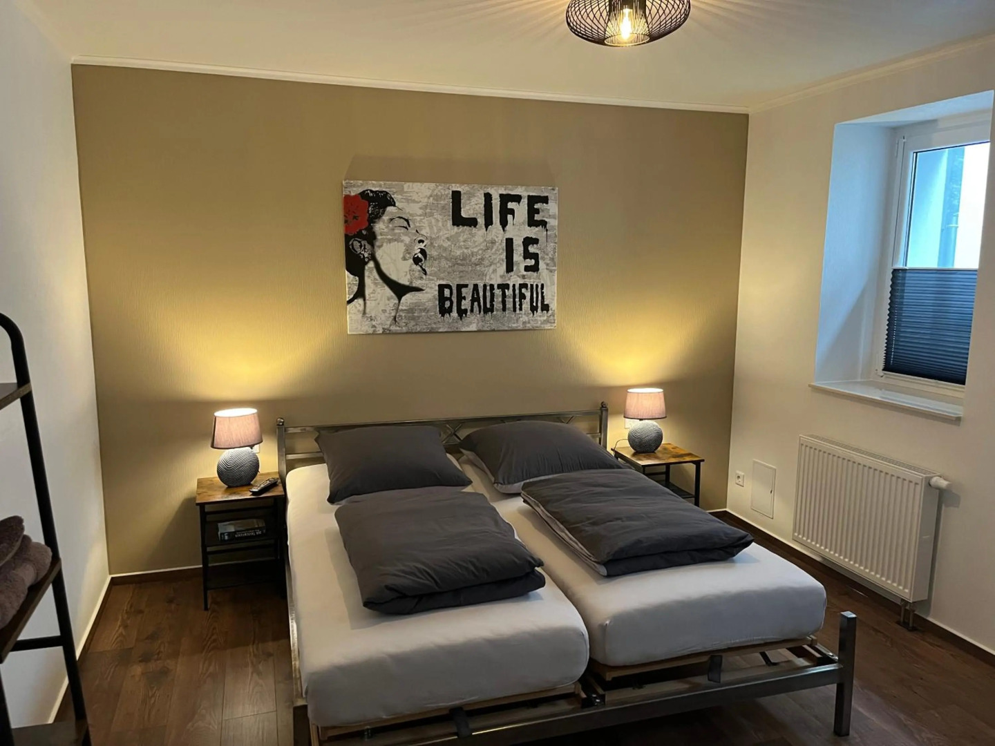 Der Sachsenhof - Zentral gelegene Ferienwohnung direkt am Markt und Kirche