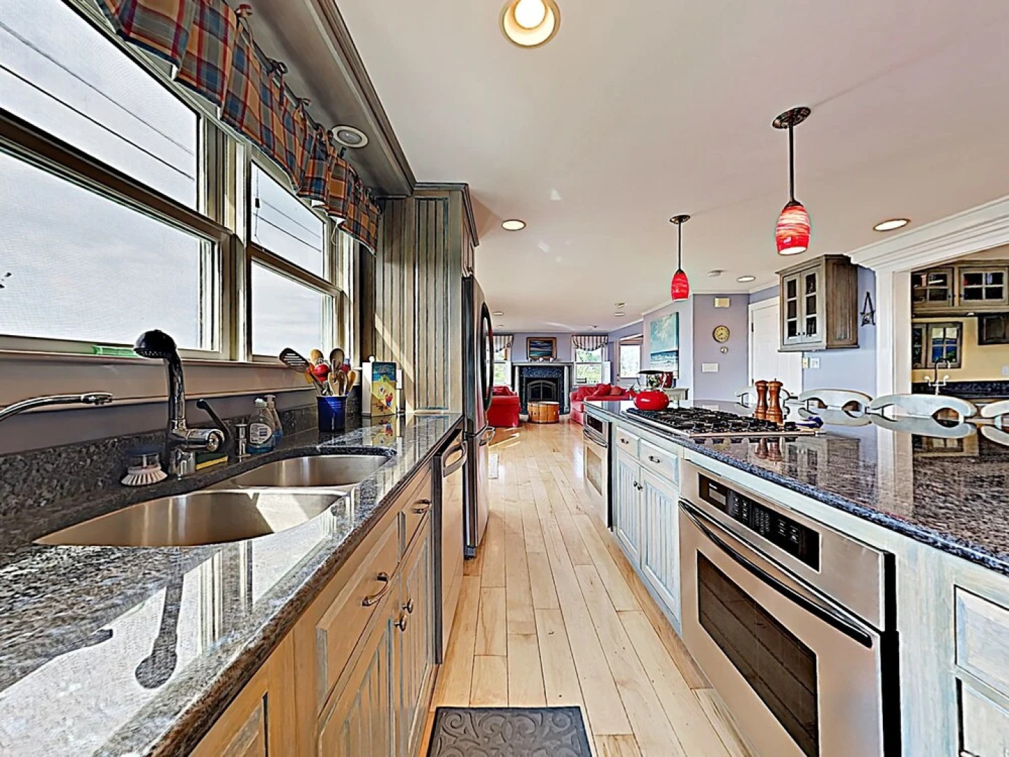 New Listing! Curtis House On The Cove 3 Bedroom Cottage