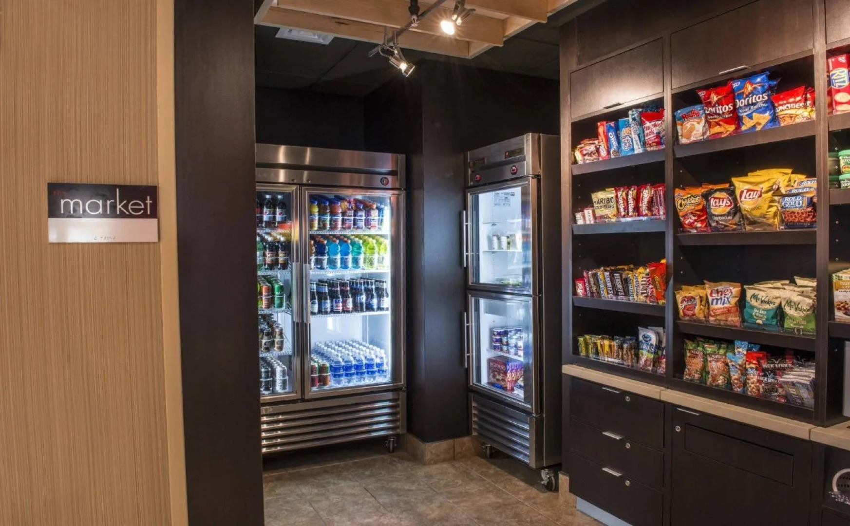 Courtyard by Marriott Evansville East