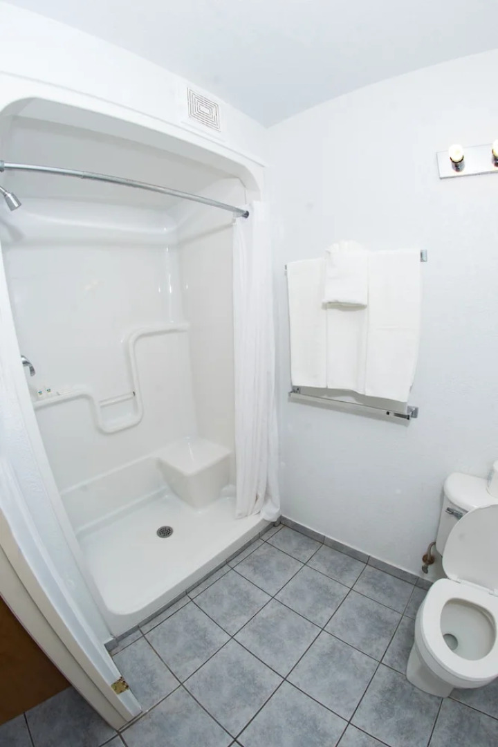 Prairie Mountain Inn