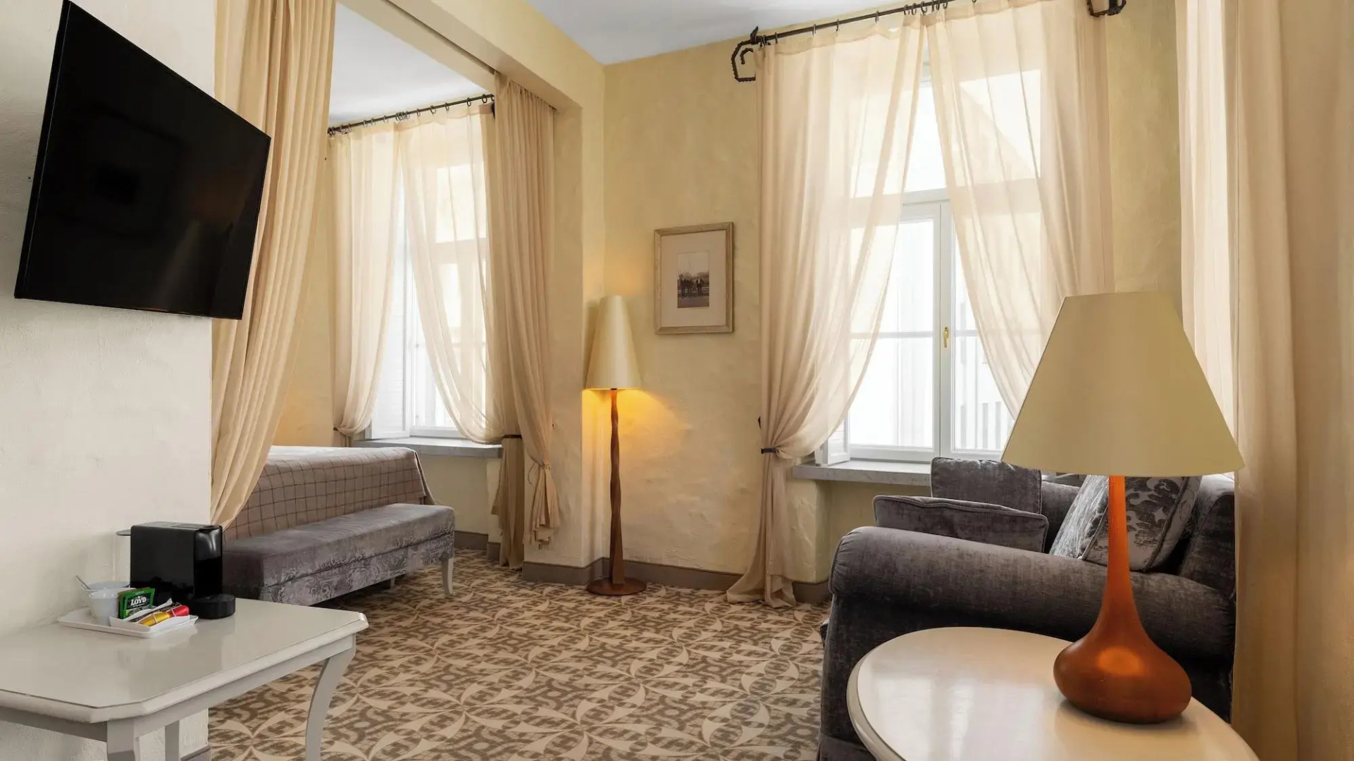 Savoy Boutique Hotel by TallinnHotels