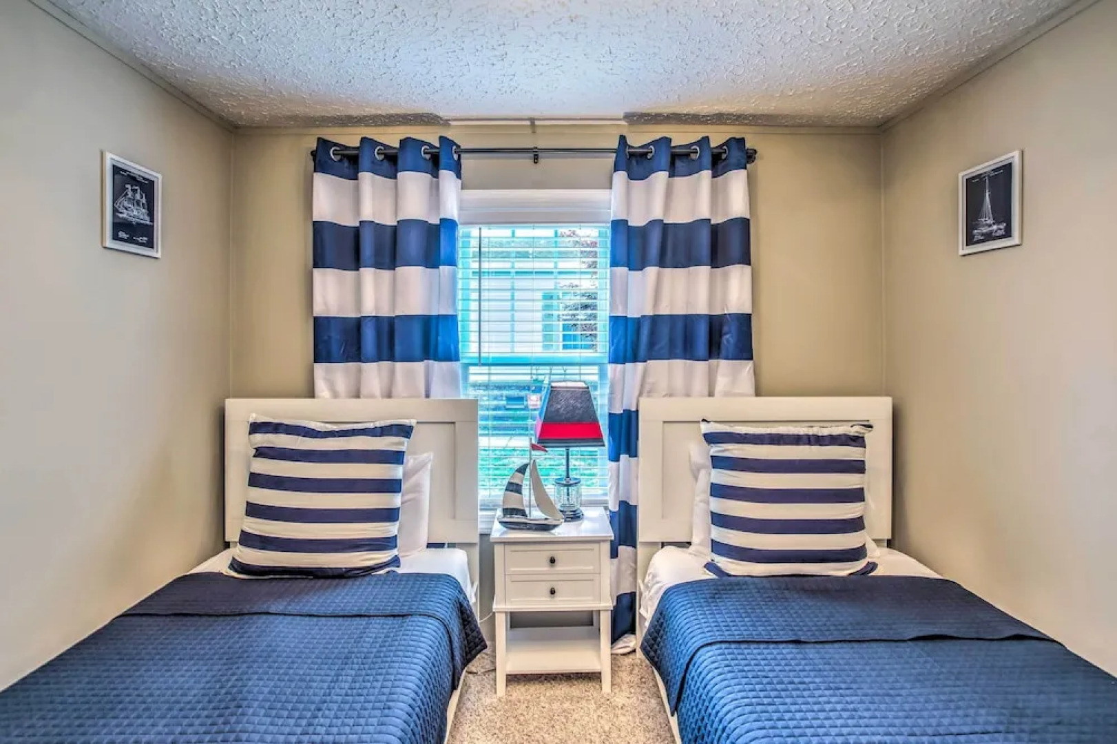 Murrells Inlet Home w/ 2 Screened-in Porches!