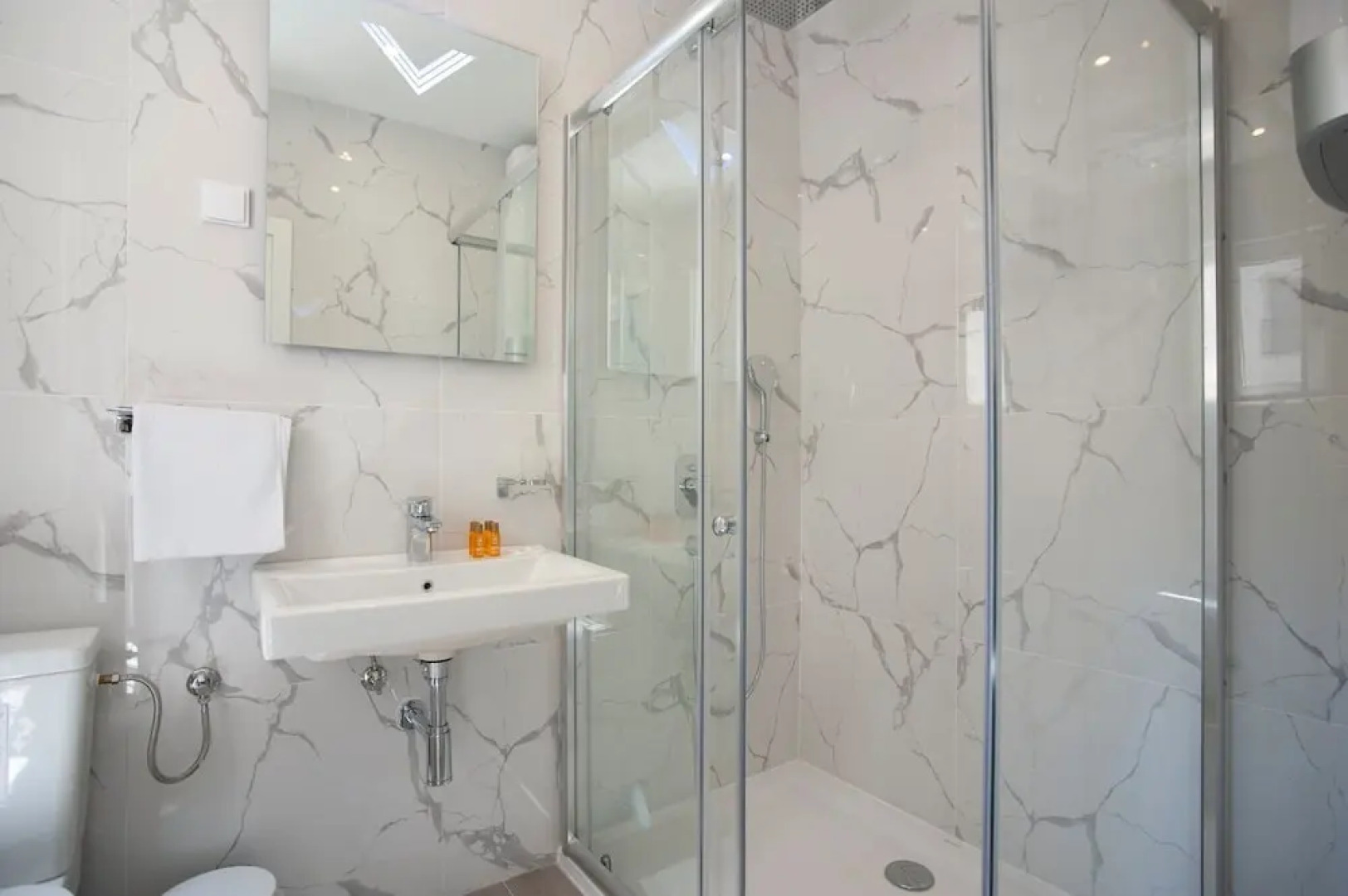 Guest House Pržno Bay