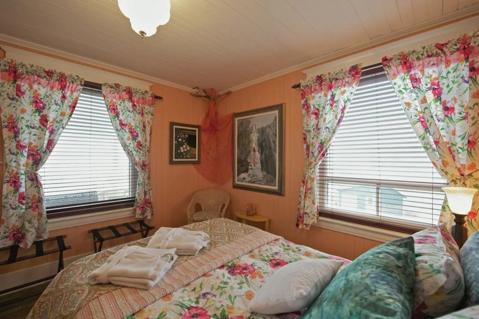 Turquoiz Café, Gîte et Galerie d'Art