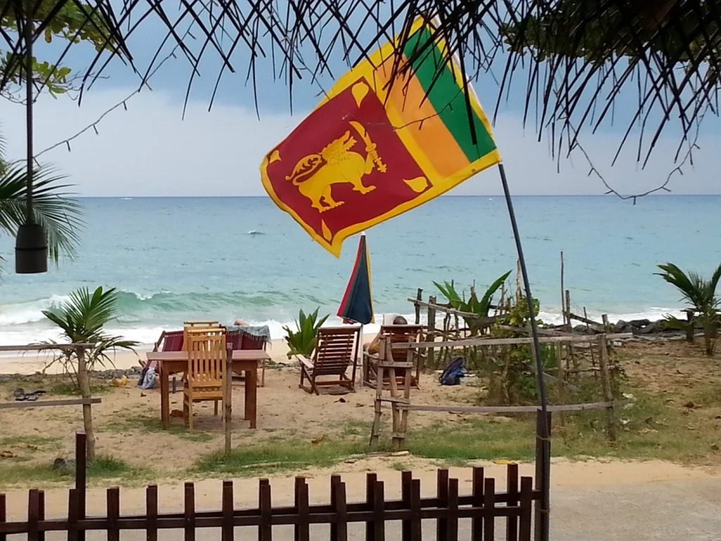 Golden Surfer Beach Hotel