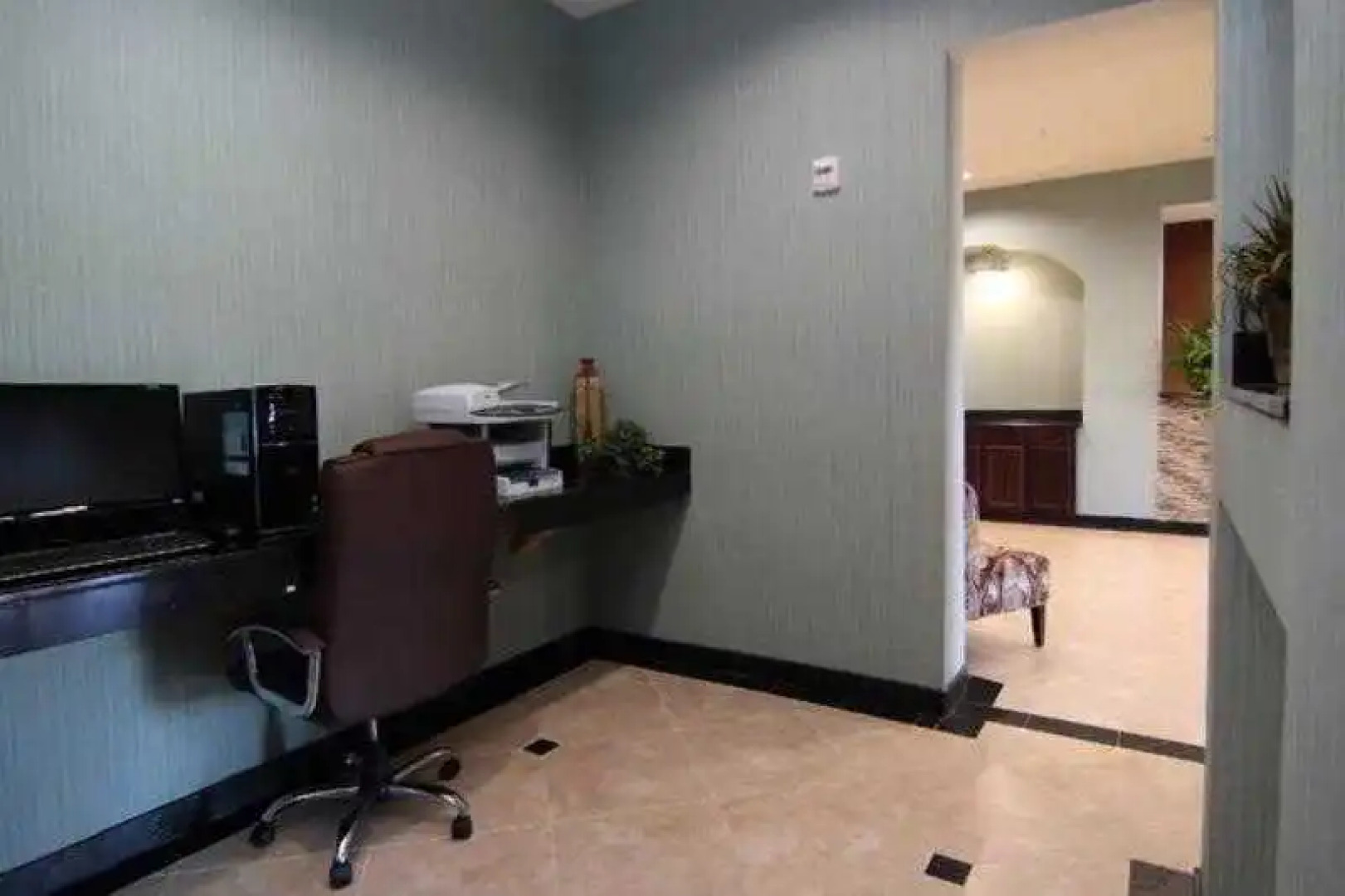 Best Western Marlin Inn & Suites