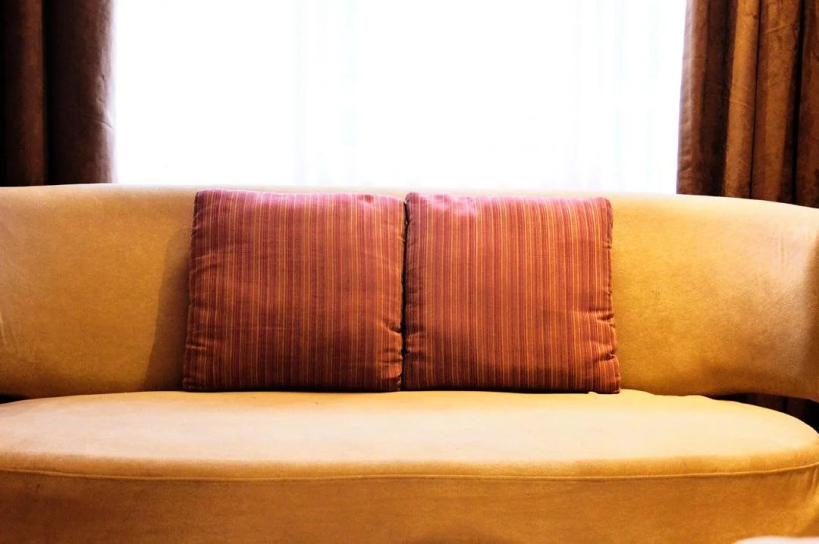 Anggrek Shopping Hotel