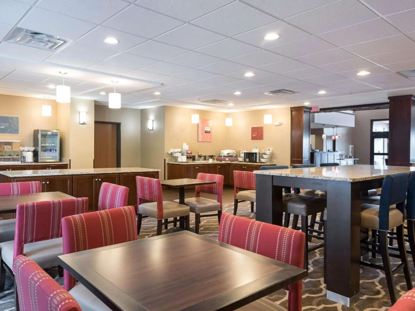 Comfort Suites Bridgeport - Clarksburg