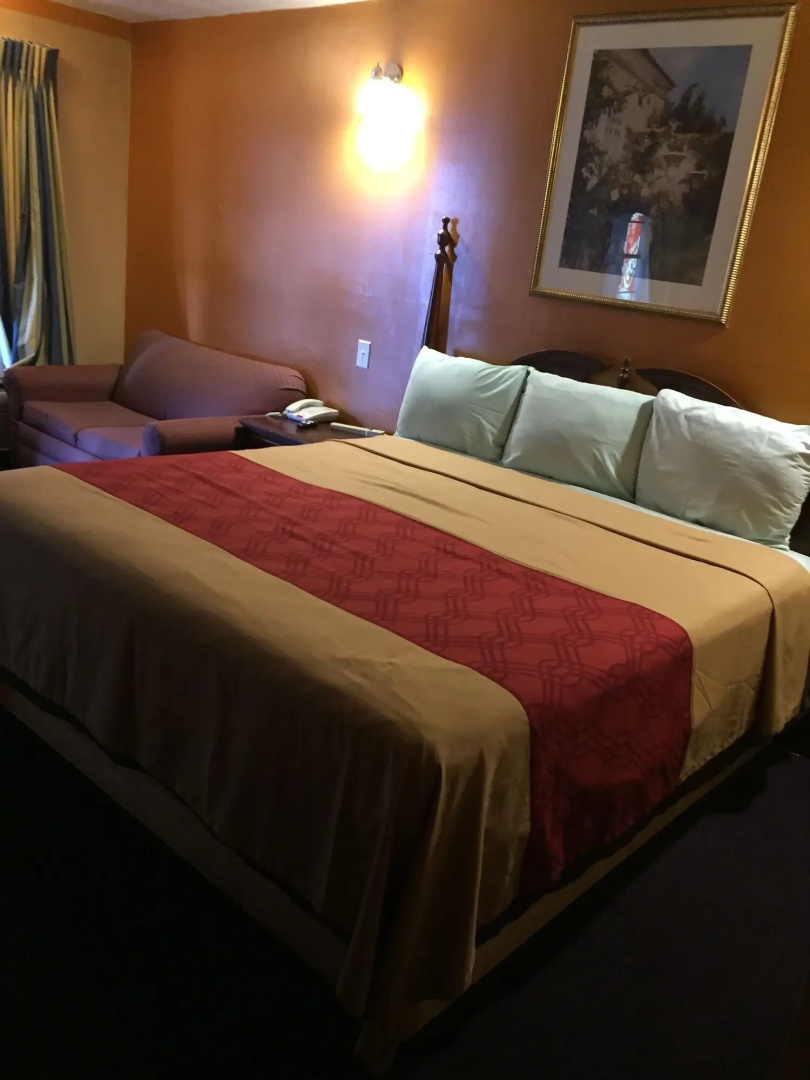 Budget Inn And Suites