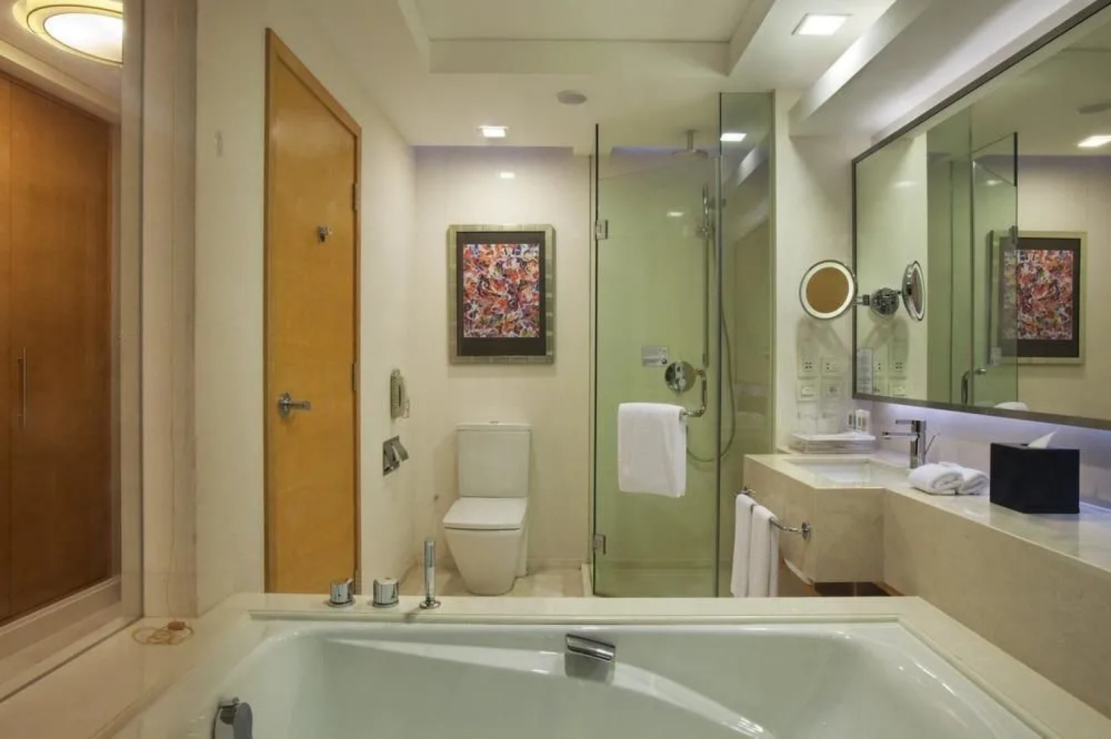 Crowne Plaza Hotel Dandong