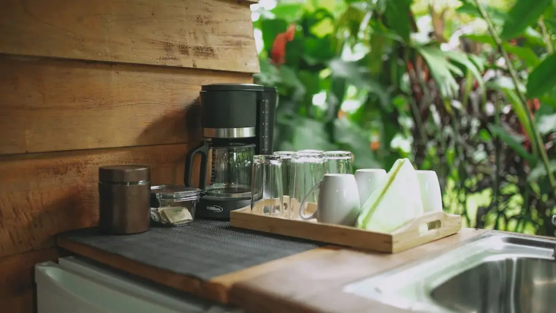 Eden Organic Farm & Bungalows