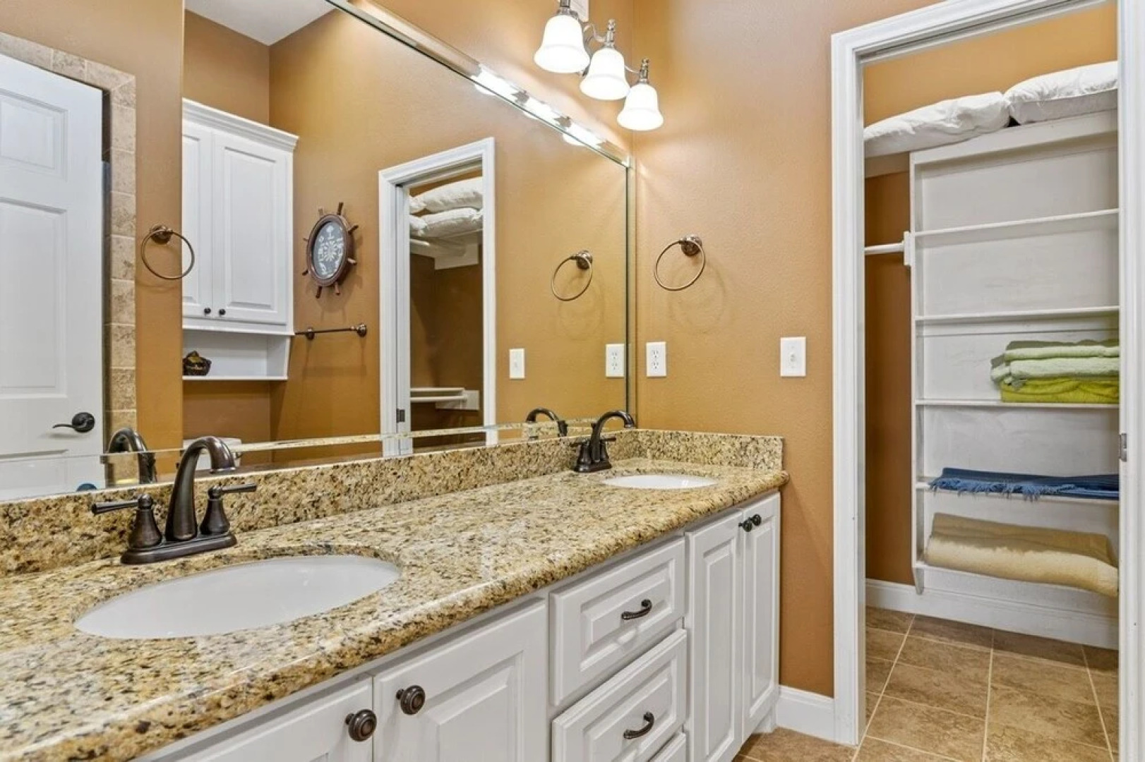 Little Pink - 2 Br Home