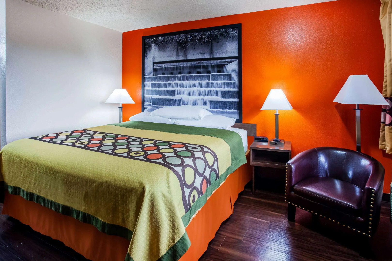 Super 8 by Wyndham Giddings