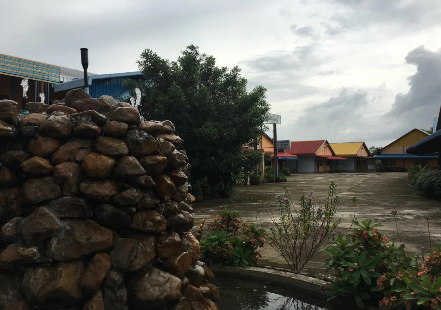 Siri Amporn Resort