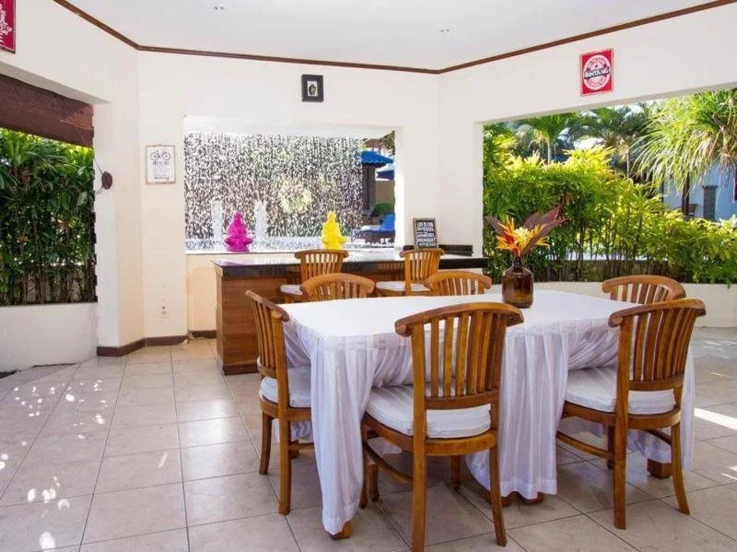 V.I.P. Villa Indah Pragina