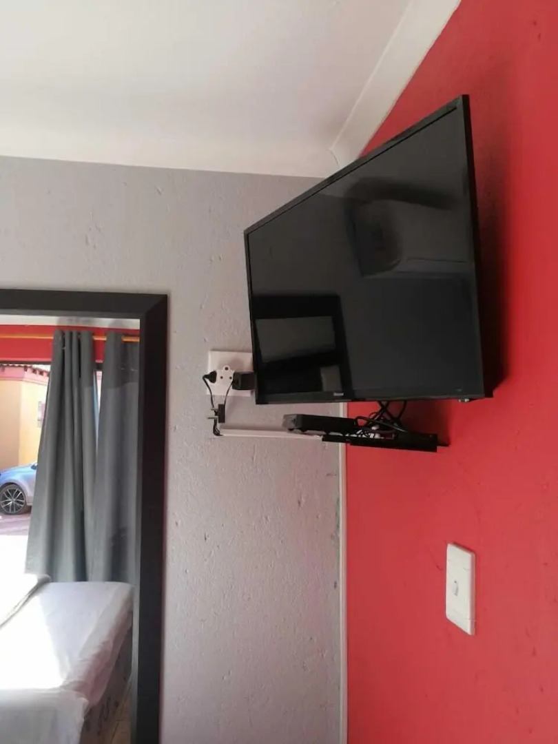 Thavhani Guest House