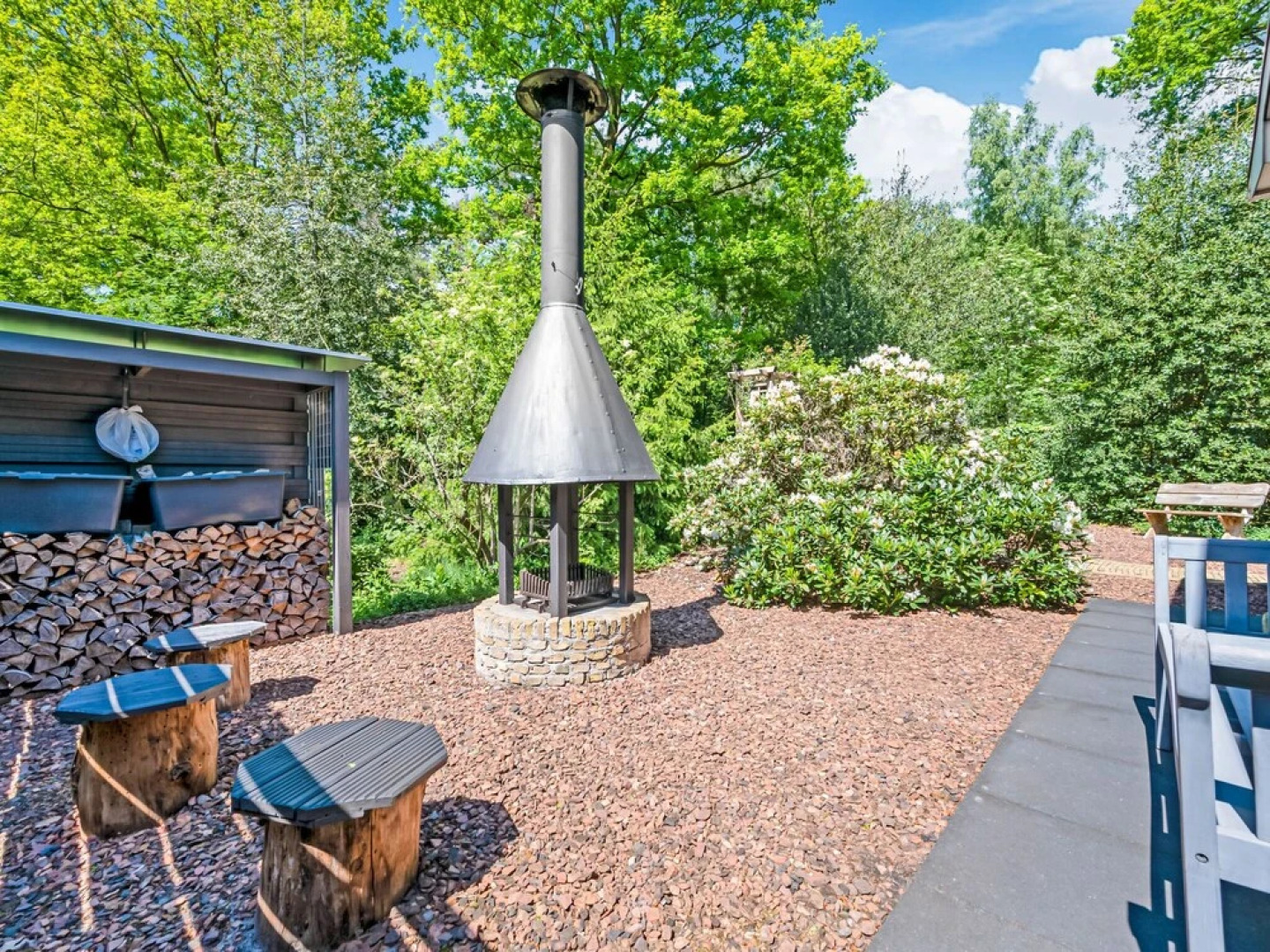 Serene Holiday Home in Ermelo with Large Furnished Garden