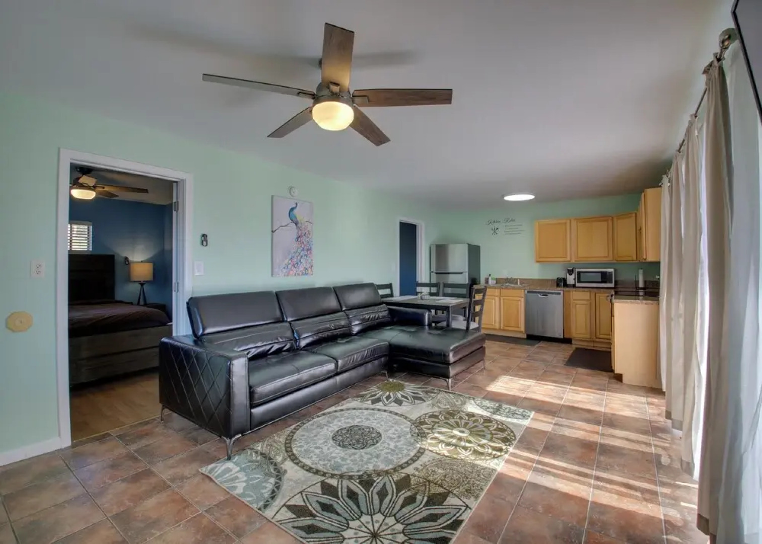 Hot Springs Condo w/ Lake Access & Boat Dock!