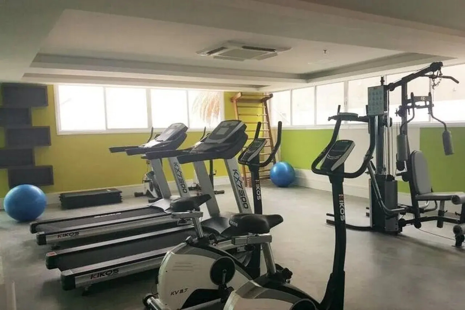 Ramada by Wyndham Macae Hotel Suites