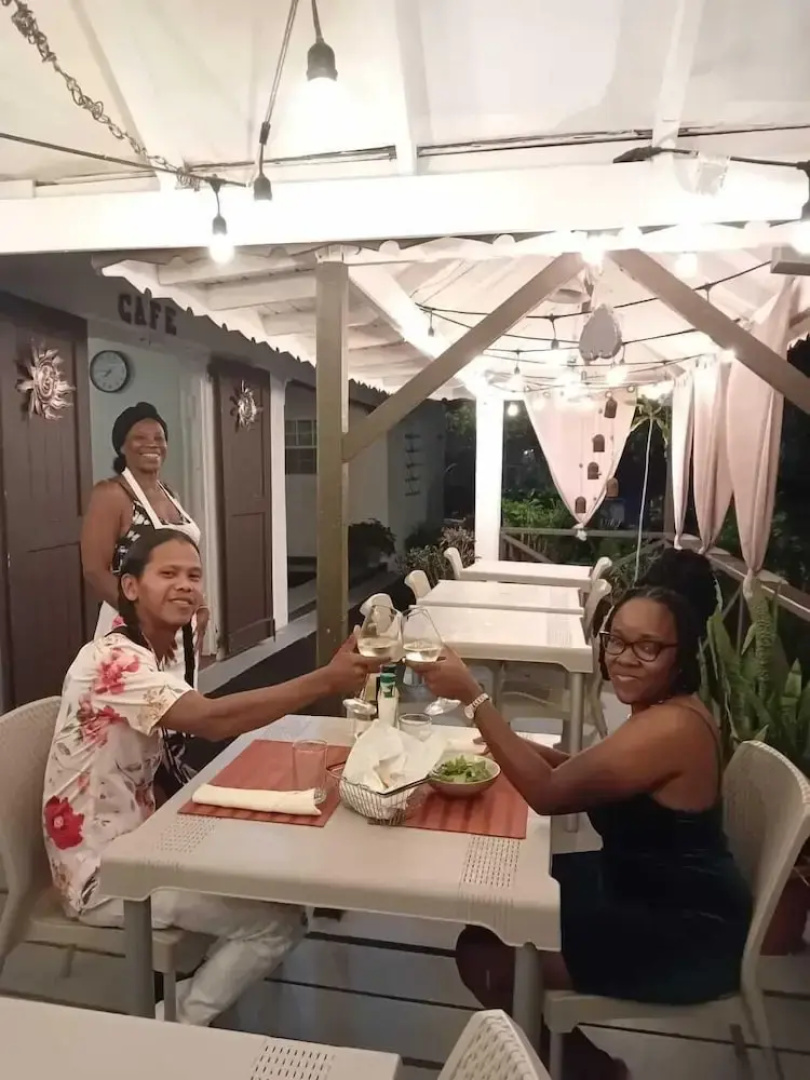 Ellen Bay Inn