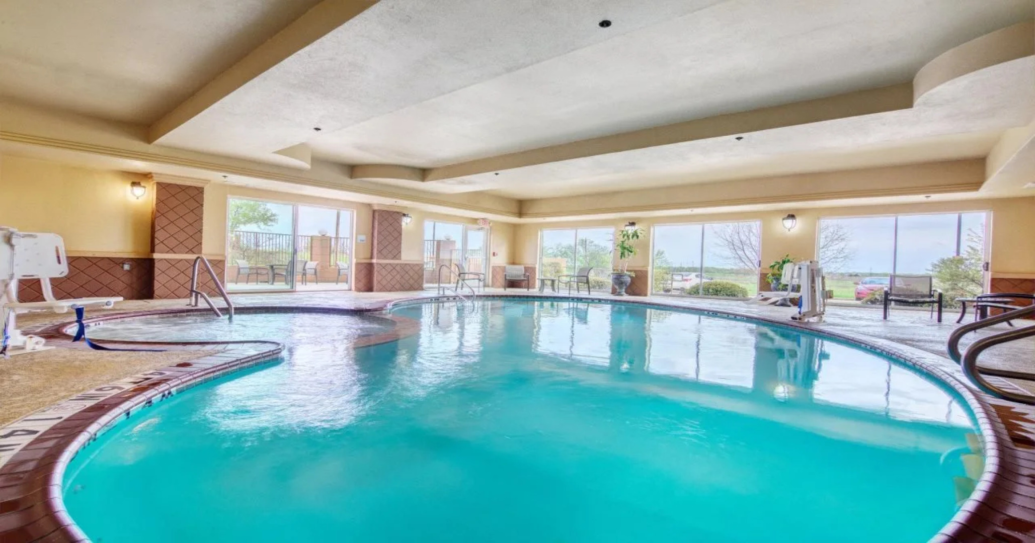 Holiday Inn Express Hotel & Suites Terrell by IHG