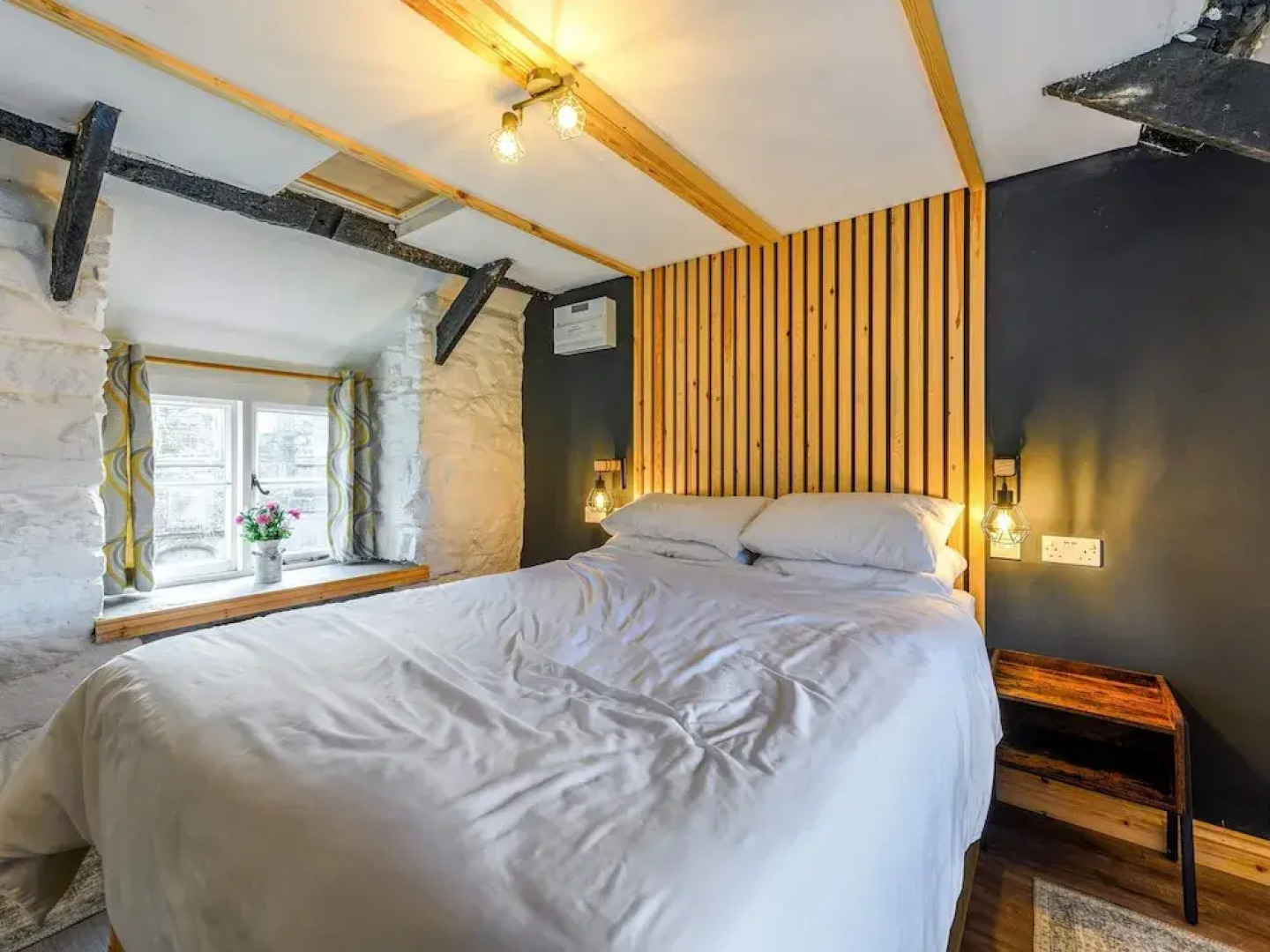 Host Stay The Hideaway