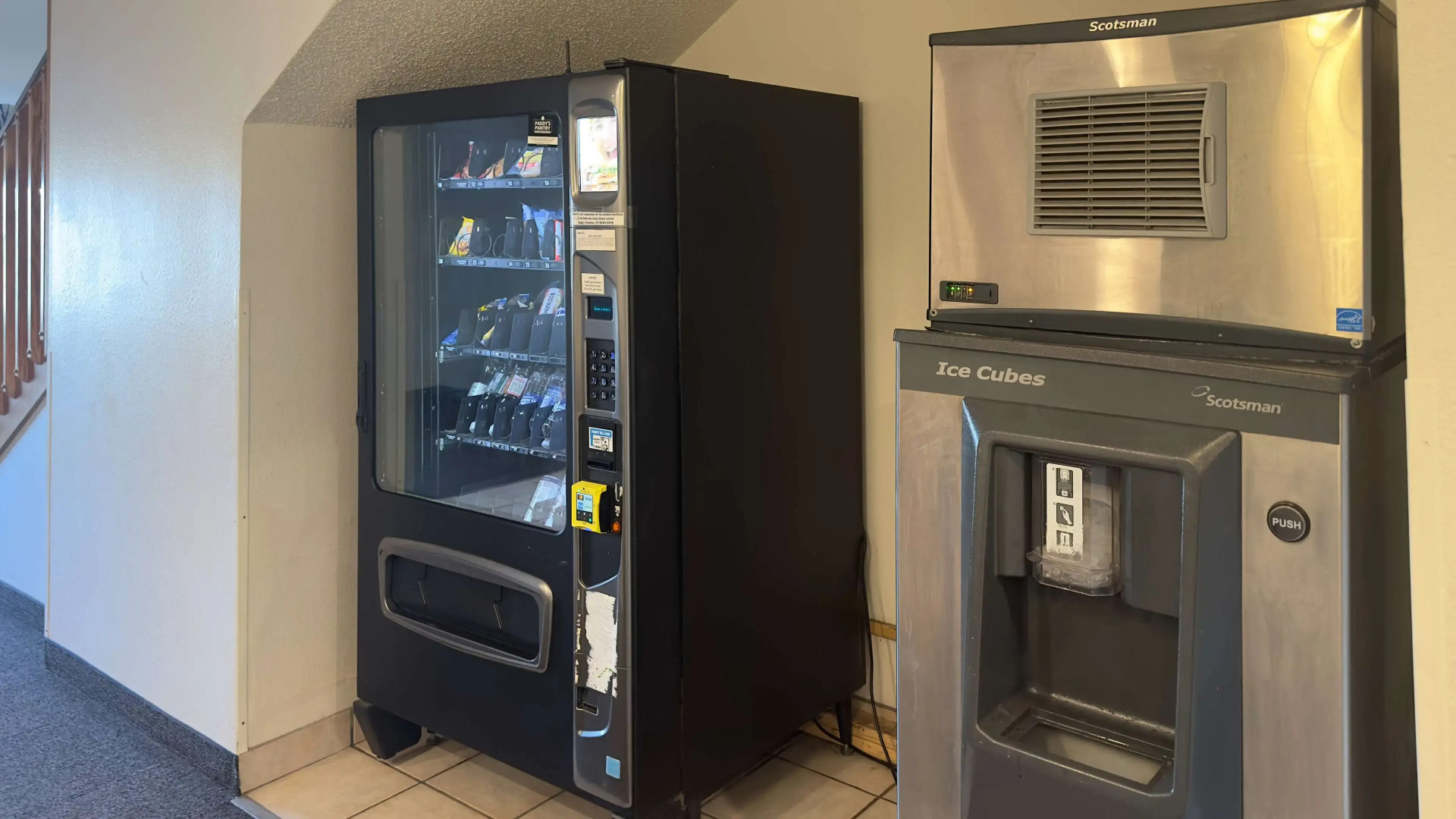 Motel 6 Waterloo, IA