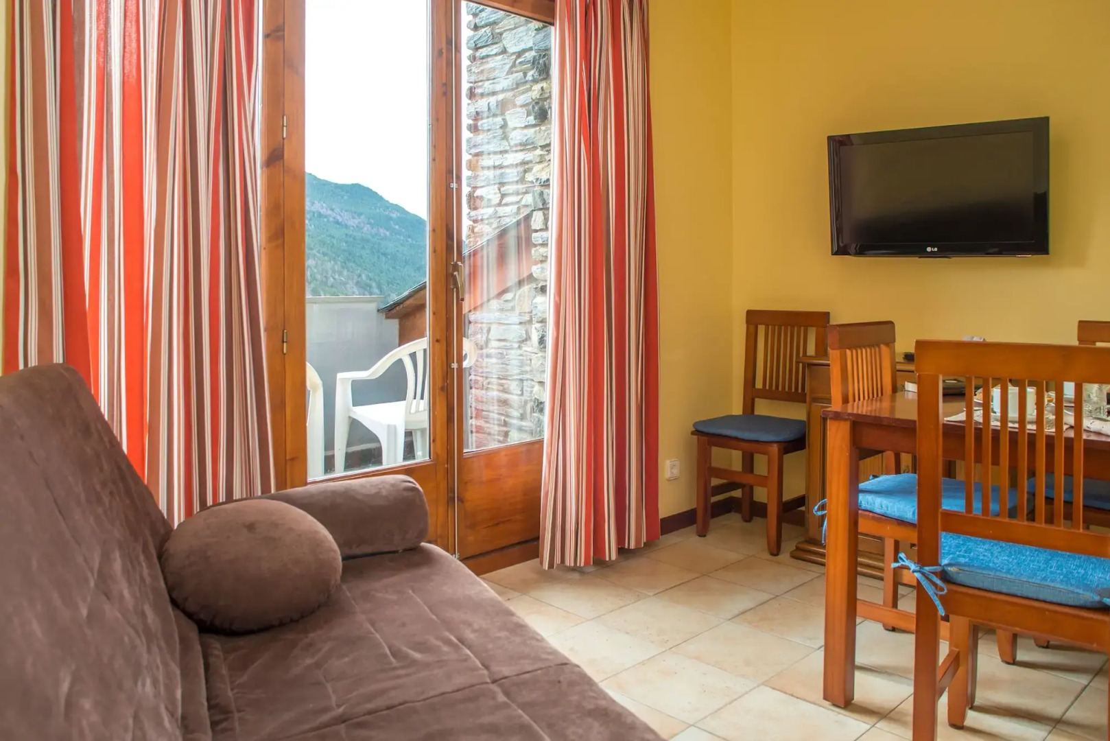 Apartamentos Ona Dorada el Tarter