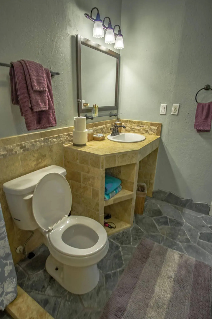 Molokai Vacation Properties – Wavecrest