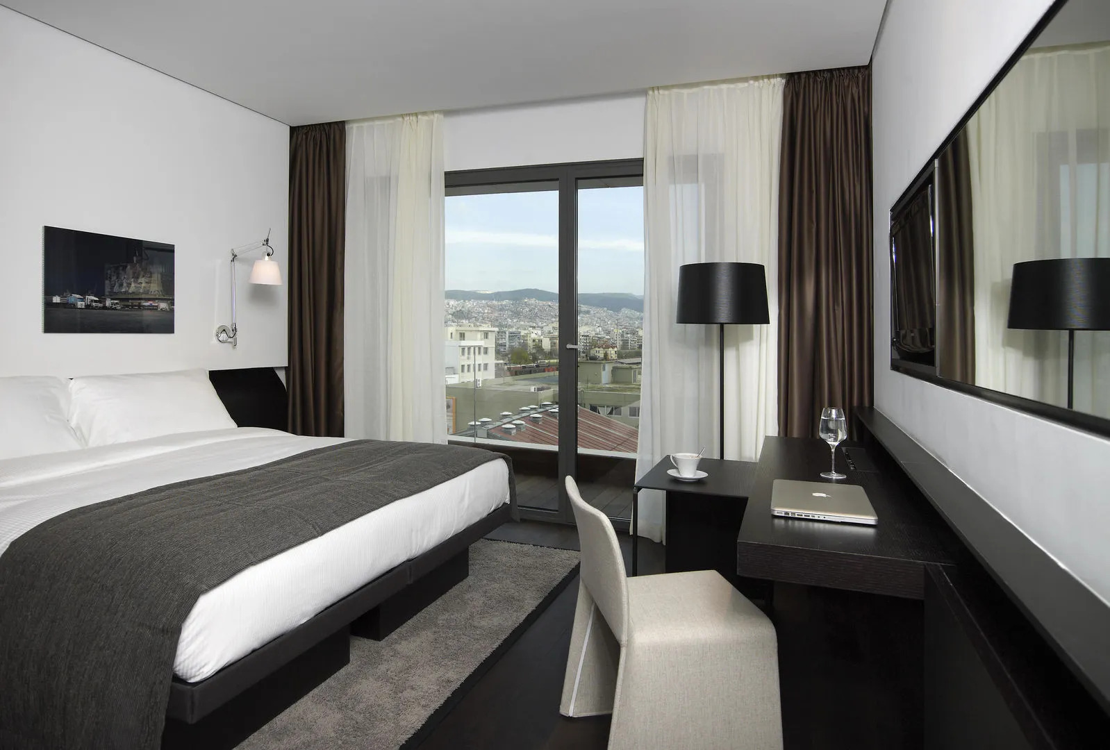 The Met Hotel, a member of Design Hotels