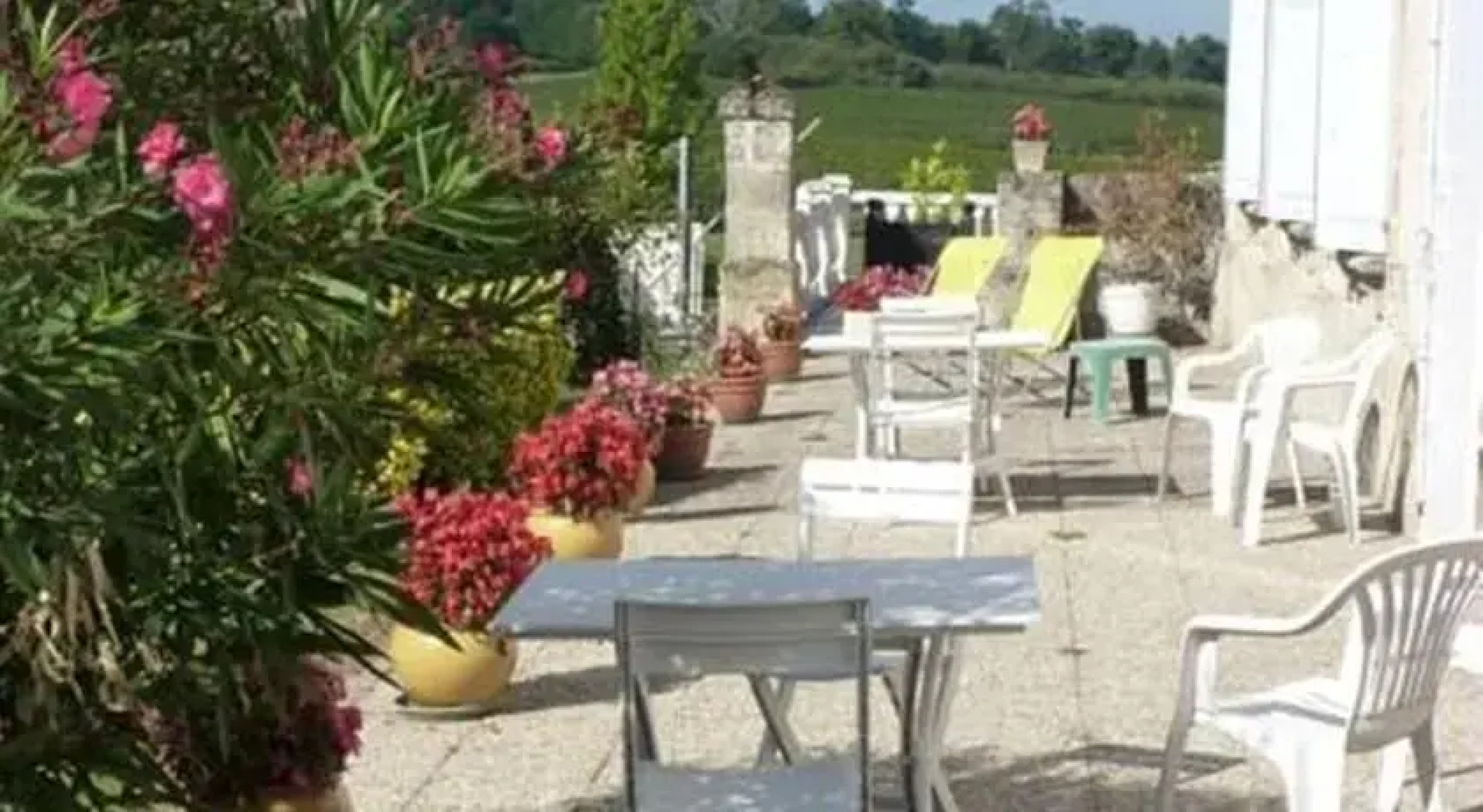 Château Gourdet Maison dHôtes