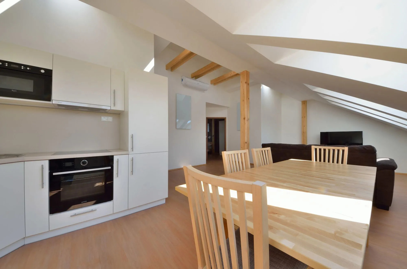 DownTown Suites Chlumova