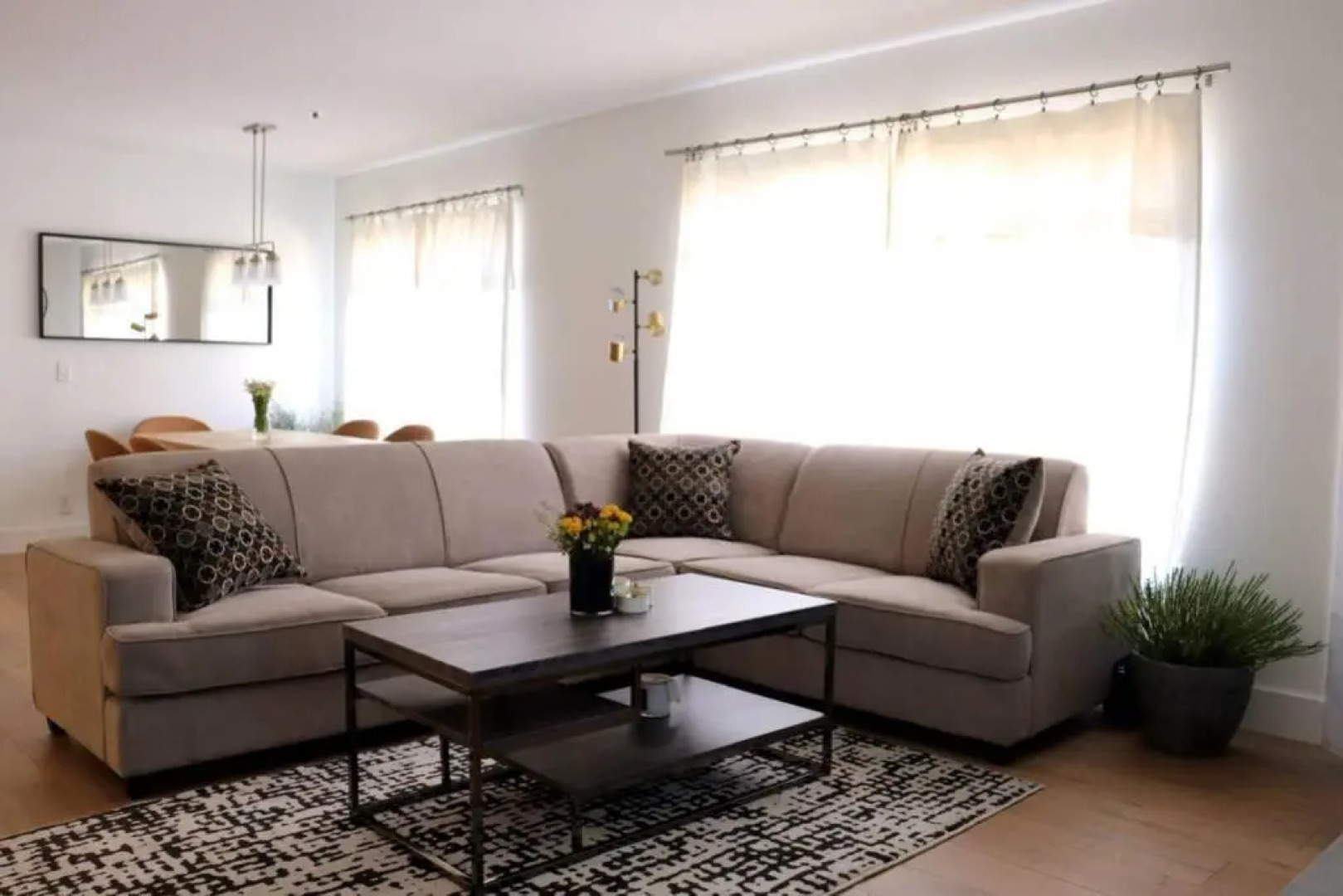 Heart Of West Hollywood Modern Suite 2 Bedroom 2 Bath