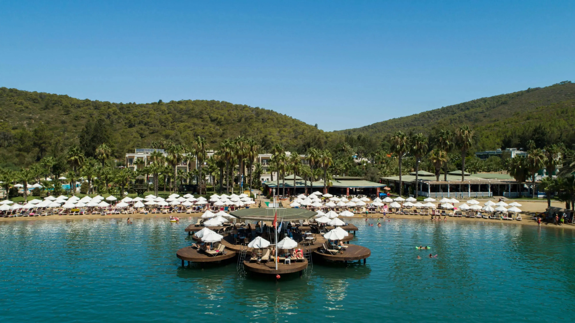 Green Bay Resort & Spa