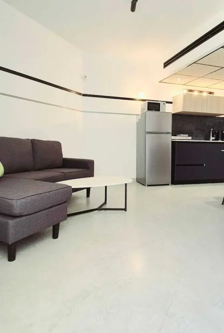 SHaYaSH apartments Leonardo Bat-Yam