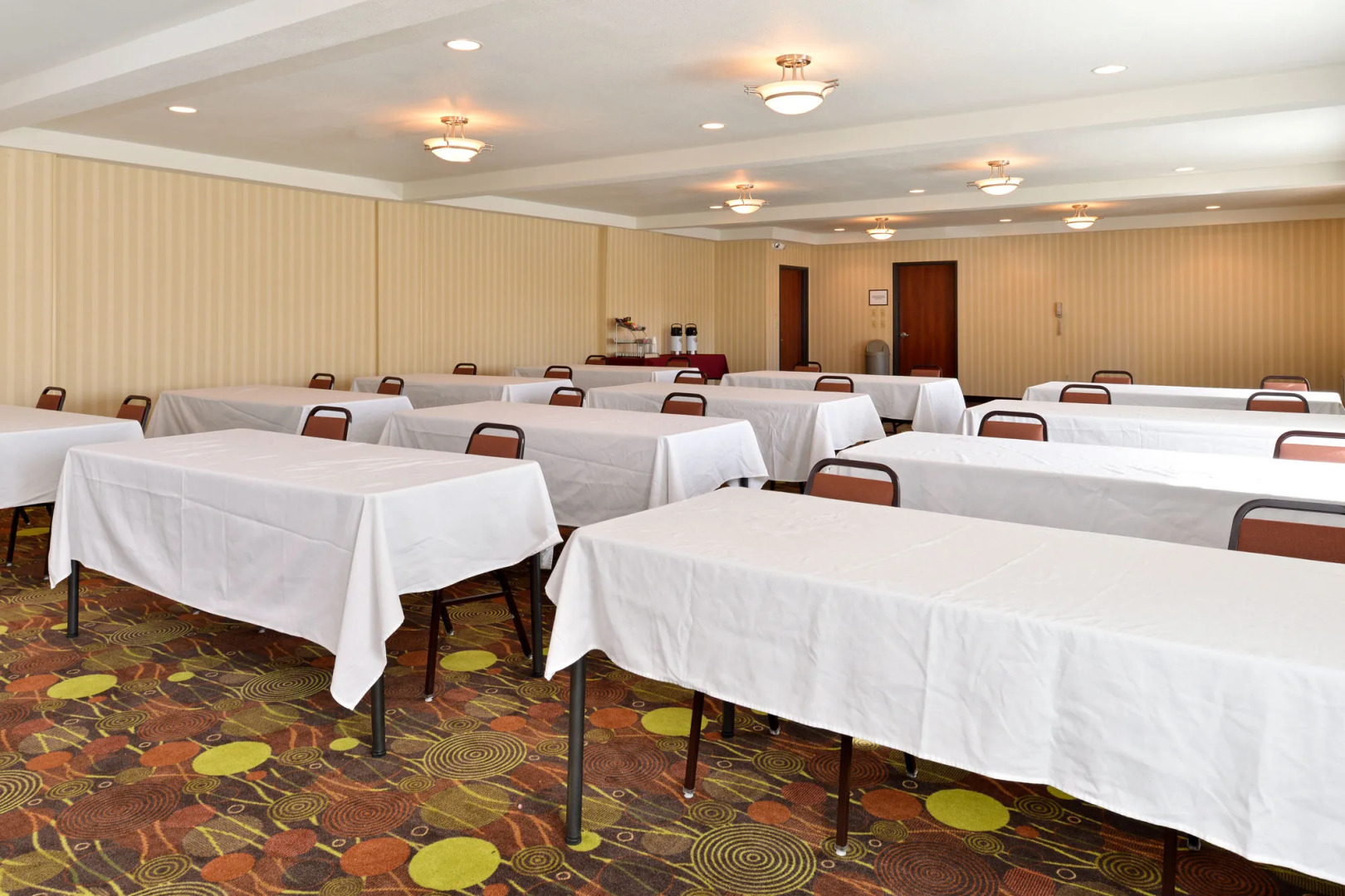 Holiday Inn Express Portland South-Lake Oswego by IHG