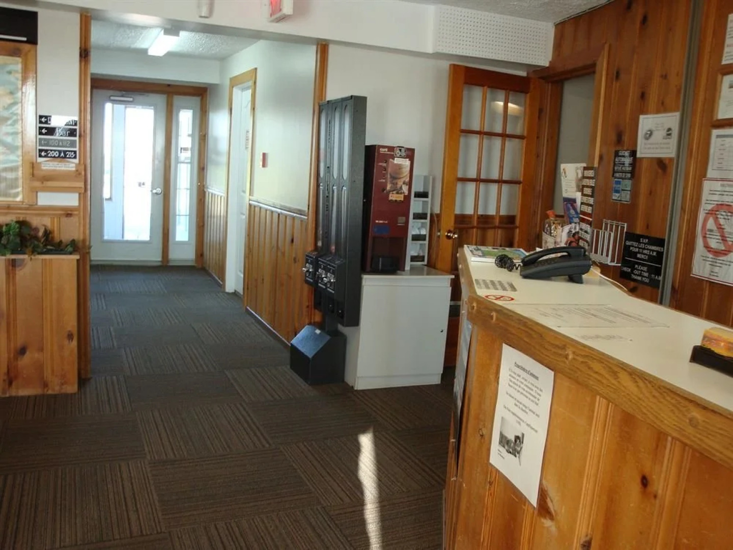 Hï¿½tel-Motel Le Beach