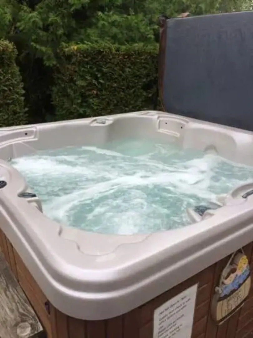 Adventure The Bruce Inn